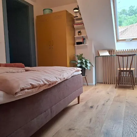 Stylish In The Historic Center Under The Castle Appartamento Bratislava