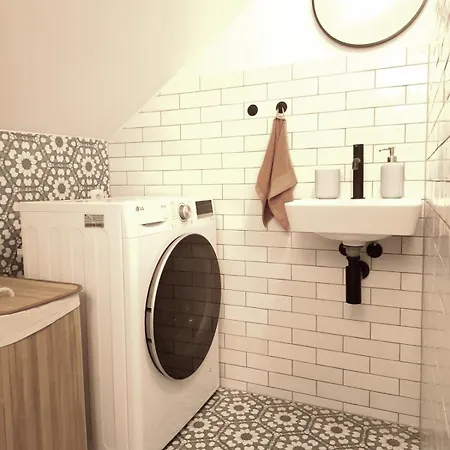 Stylish In The Historic Center Under The Castle 公寓 *