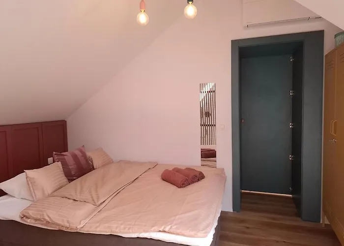 Dream View Apartment Under The Castle