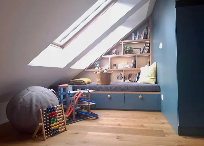 Stylish In The Historic Center Under The Castle Appartement